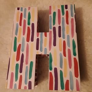 Punch Studio letter H new box